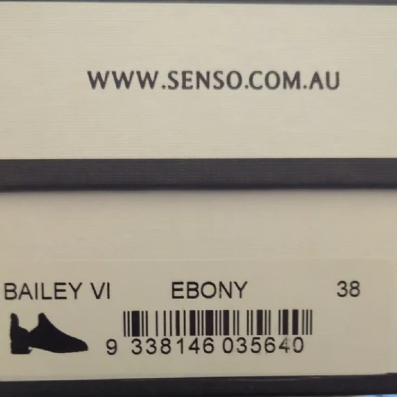 NWT SENSO Black Leather Ankle Boots with Gold Trim – EU 38 – BNIB - Picture 8 of 10